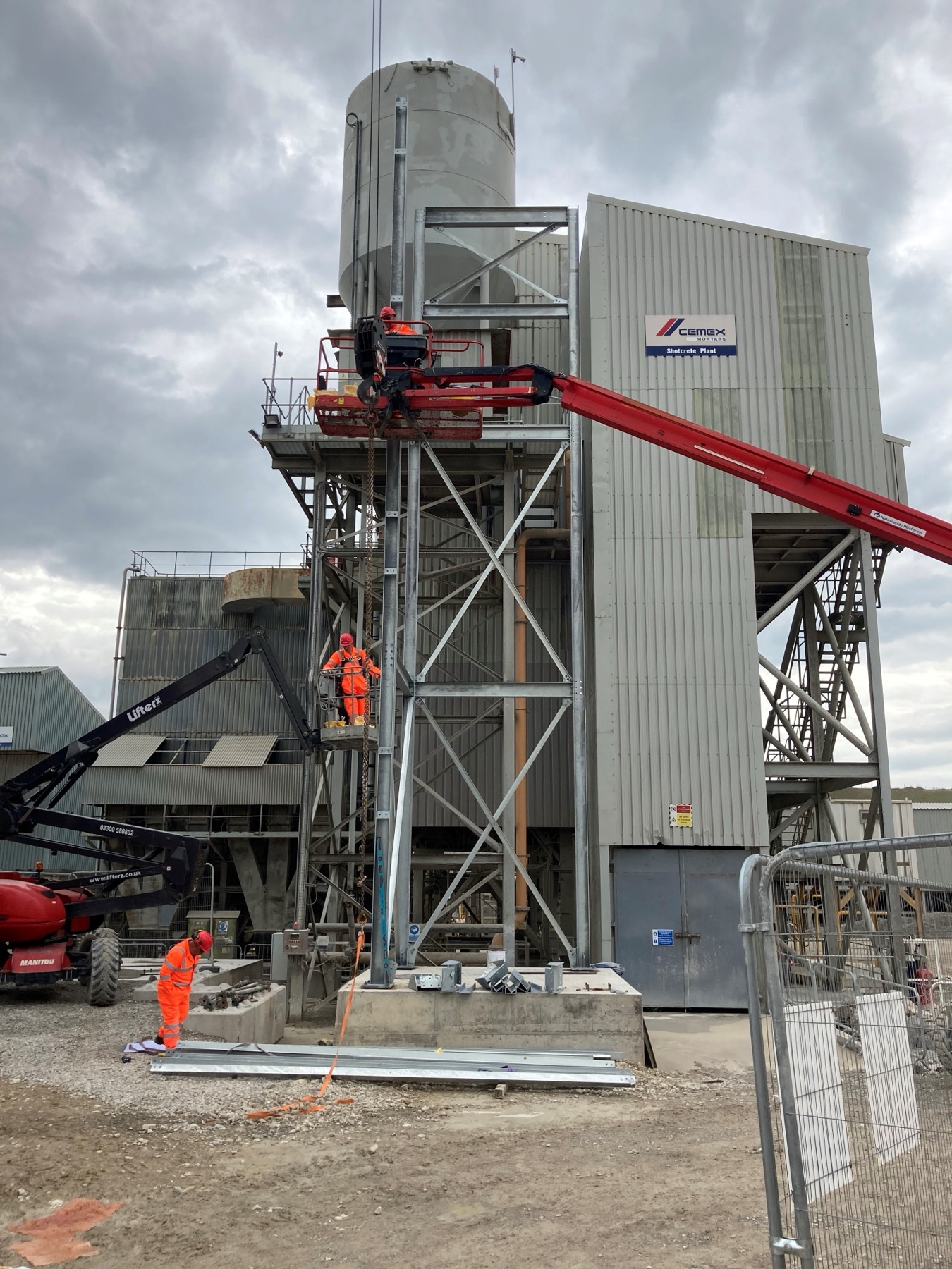 Cement silo structure, Buxton